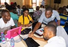 cpd UNION INTER PROFESSIONAL how teachers TRAINING ICT A/R: GES, NTC engage 3 Districts to develop PLC Session Materials teacher