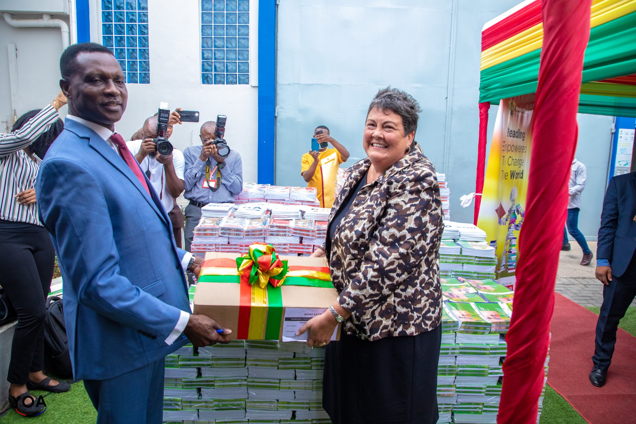 Ministry of Education receives 3.7 million books from USAID