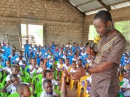 School should get ready for World Read Aloud Day - Mathias Tulasi