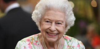 Apply for the 2024 Queen Elizabeth Commonwealth Scholarship
